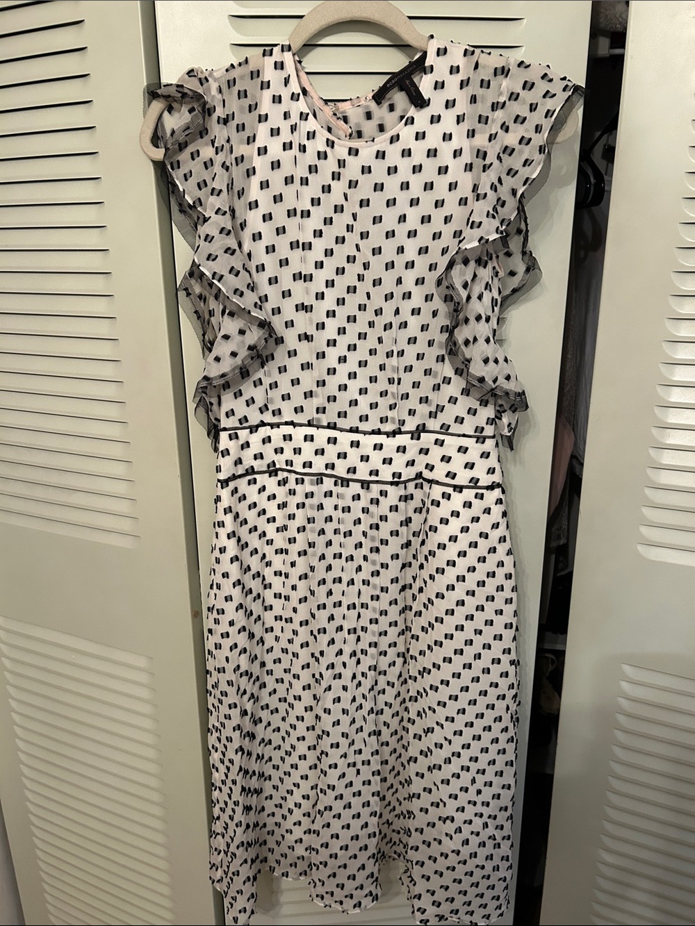 BCBGMaxAzria White and Black Printed Ruffle Midi Dress